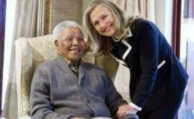 Hillary visit� a Mandela en Sud�frica