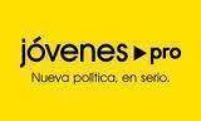 REUNI�N CON J�VENES PRO 