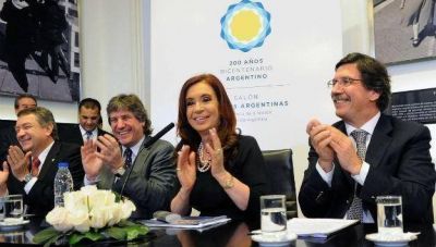Es "central" en la pol�tica del Gobierno, el "reconocimiento del derecho de las minor�as", dijo la Presidenta