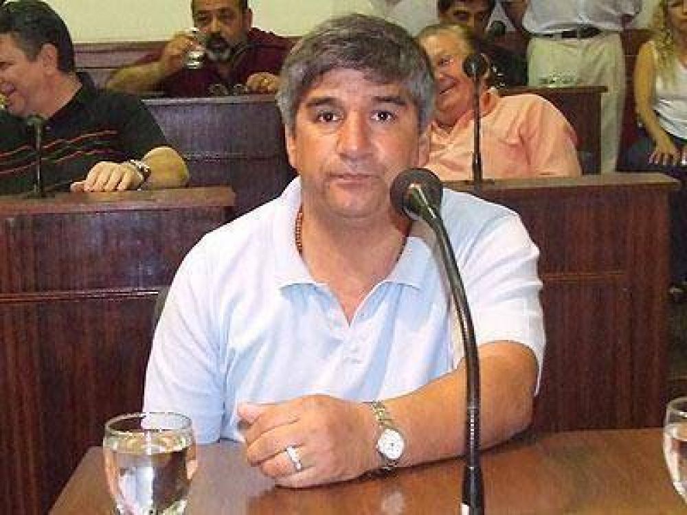 AVELLANEDA: �El que se no se sienta c�modo con el bloque se ir�"
