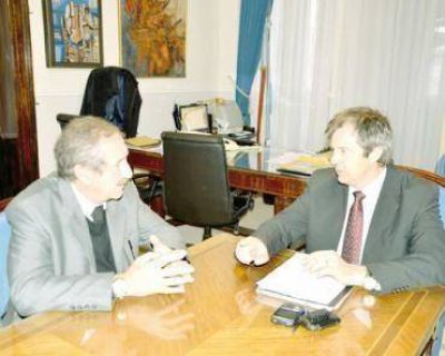 Generar�n mano de obra con planes de viviendas sociales