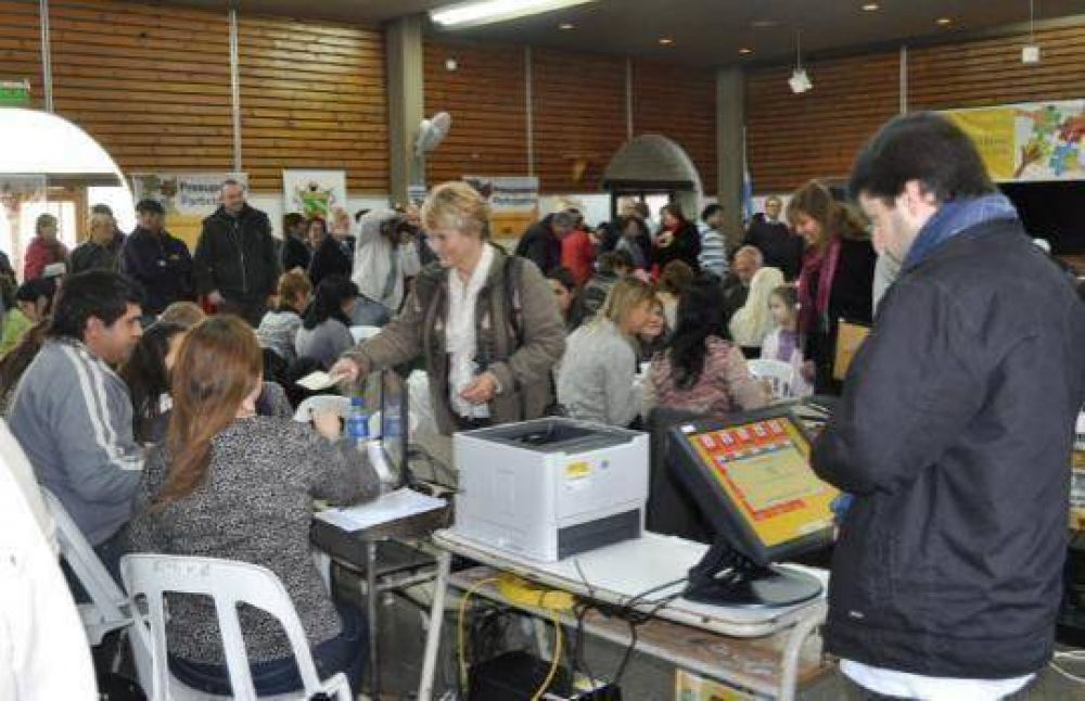 Exitosa votaci�n en Rivadavia con el sistema del Gobierno Local