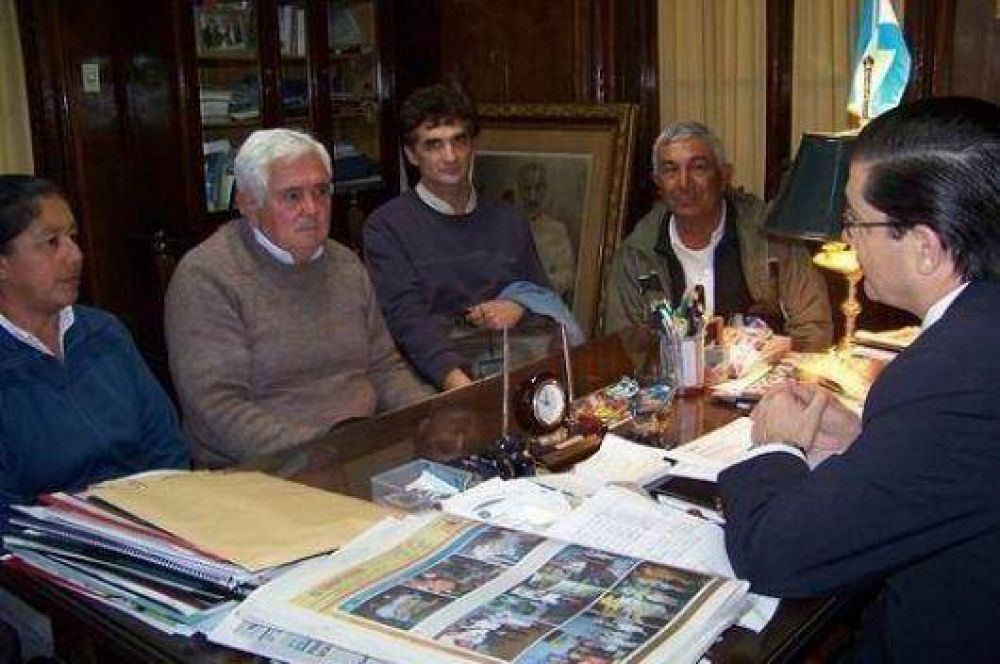 El vicegobernador Braillard Poccard ratific� su respaldo al sector productivo