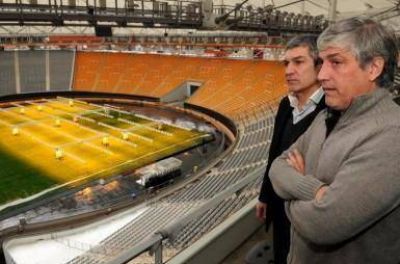 Refuerzan preparativos para el torneo Rugby Championship 2012