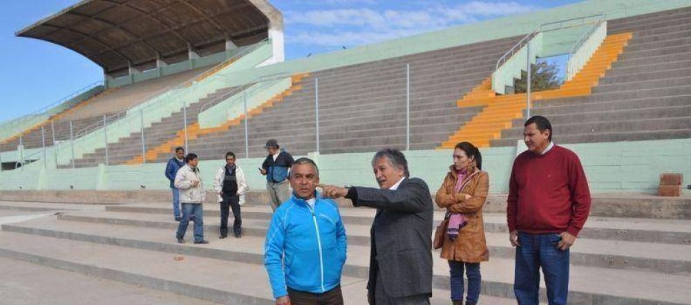 A fin de a�o estar�an concluido el Estadio Carlos A. Mercado Luna