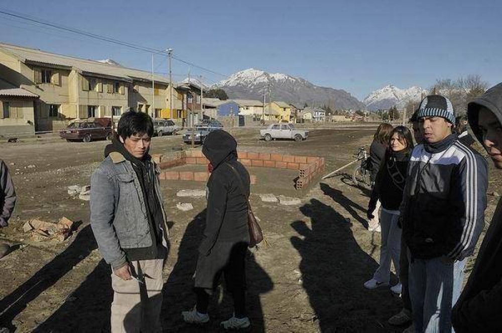  "No hay marcha atr�s", dijeron ocupantes, tras conocer denuncia del municipio