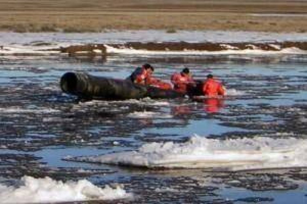 El suministro de agua potable se vio interrumpido en toda la ciudad. Culparon al hielo.