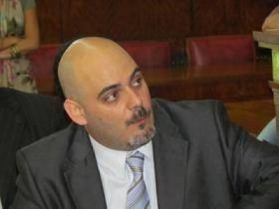 Santiago Fern�ndez desminti� que se aleje de la Secretar�a de Hacienda