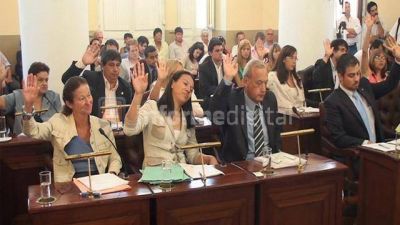 Paran�: desmienten la aprobaci�n para interpelar a Osuna pedida por la UCR
