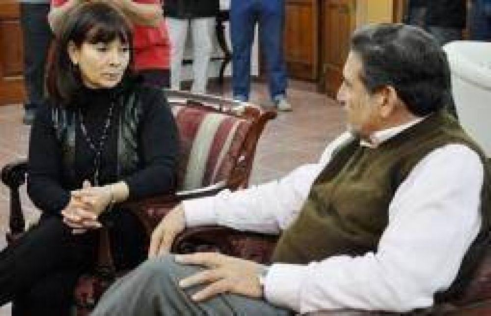 Prev�n prohibir el funcionamiento de prost�bulos y wisker�as en La Rioja