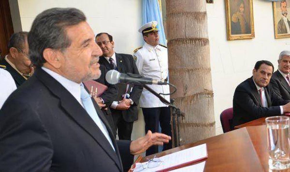 El Gobernador apost� a la educaci�n, la miner�a y las SAPEM para alcanzar el desarrollo regional del NOA