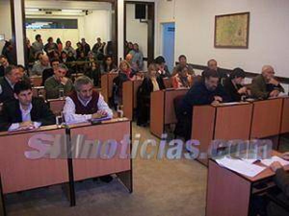 La reglamentaci�n de las ferias artesanales dio que hablar en el HCD de San Fernando