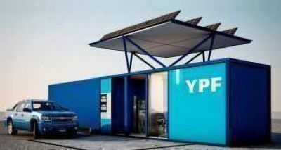 Anunci� YPF que instalar� m�dulos de abastecimiento de combustibles en rec�nditas localidades del interior