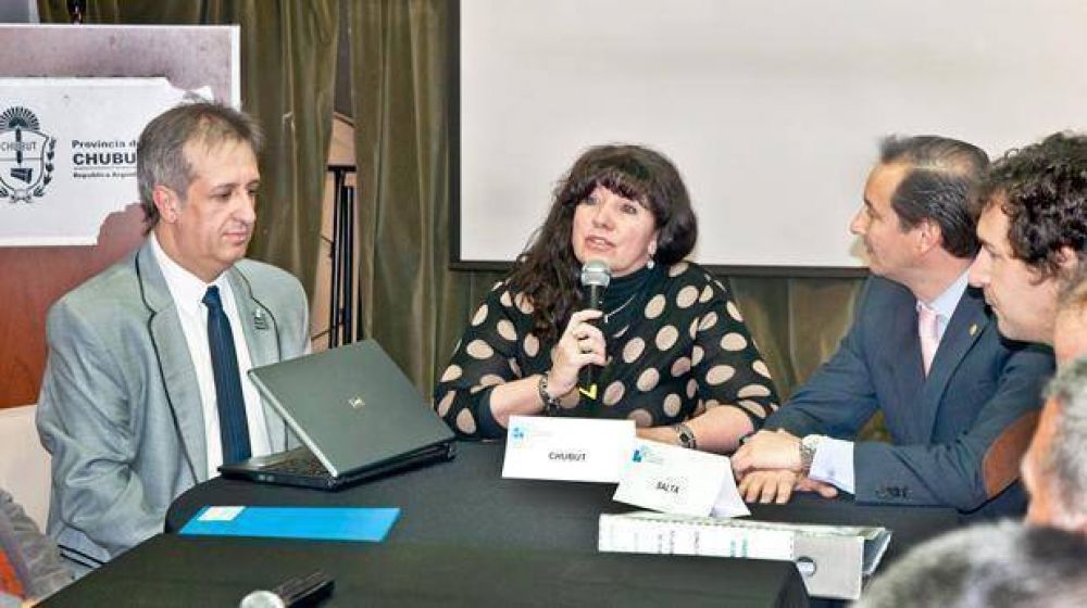Dufour debati� con otros ministros de Econom�a c�mo mejorar la eficiencia