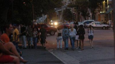 Inquietan casos de violencia a la salida de boliches bailables