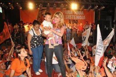  A�da o el uso de Resistencia como su plataforma personal