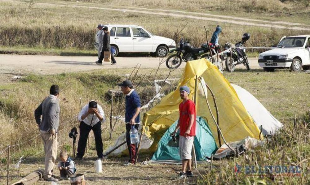 En el Pirayu� aguardan la llegada de las censistas y la ayuda sanitaria prometida