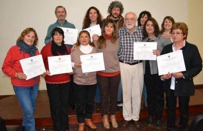 Auxiliares sanitarios recibieron su t�tulo de capacitaci�n en salud social y comunitaria