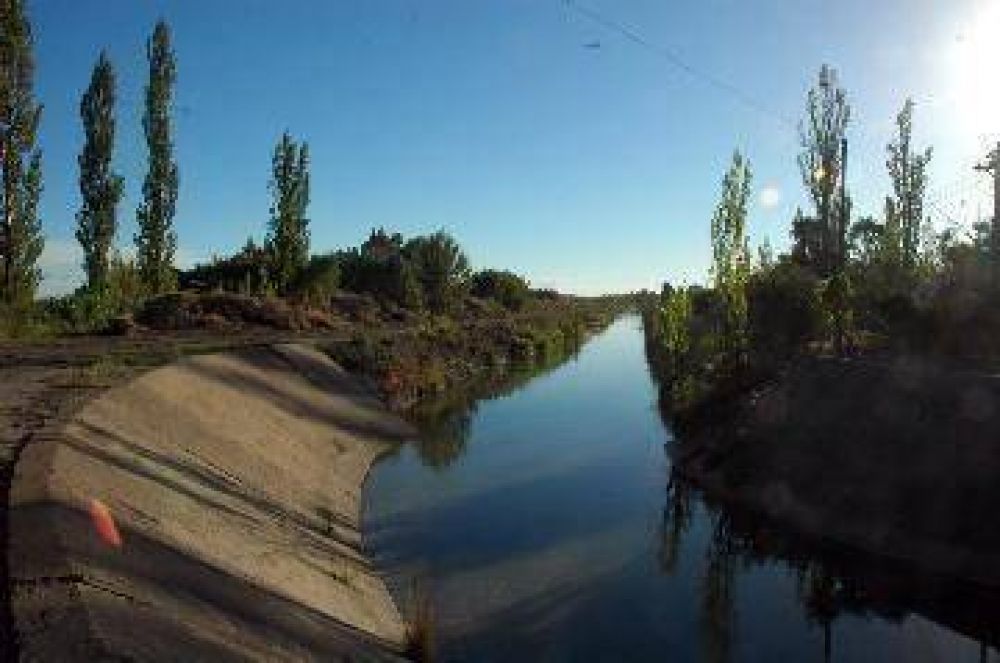 Productores quieren el riego en manos del Idevi