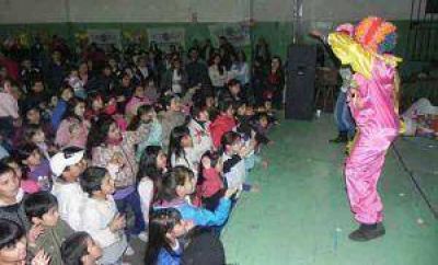 El Sindicato Gastron�mico agasaj� a los ni�os con una gran fiesta en su d�a