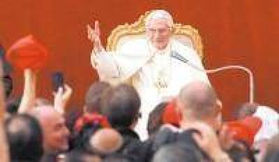 Difunden los resultados de la investigaci�n sobre filtraciones en el Vaticano