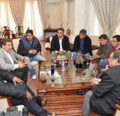 Los intendentes bederistas ya piden la re-reelecci�n del gobernador