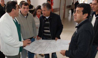 El ministro de Infraestructura Bosetti verific� avance de diversas obras en General Belgrano