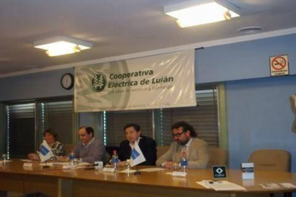 La Tarjeta Fraterna entreg� nuevos Fondos Solidarios