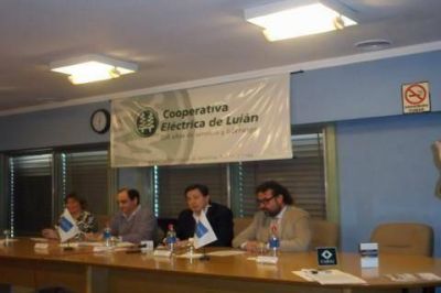 La Tarjeta Fraterna entreg� nuevos Fondos Solidarios