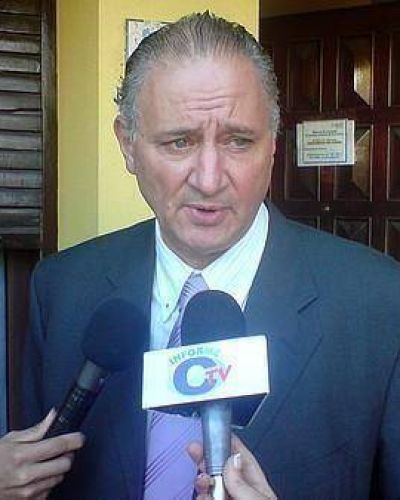 �Hay una operatoria desde la Municipalidad para tratar de tomar por la fuerza el poder�