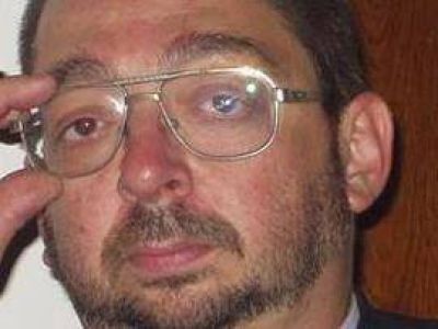 Juicio por Jurados: "Determinar si alguien es o no culpable, no requiere 20 a�os de facultad"