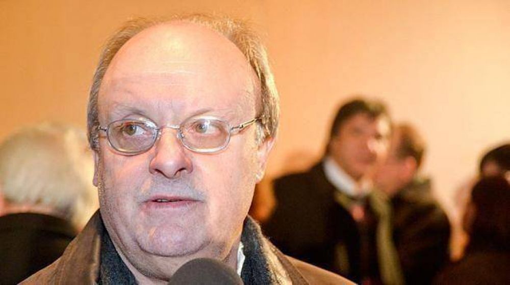 El intendente se re�ne hoy con concejales y jueces de faltas
