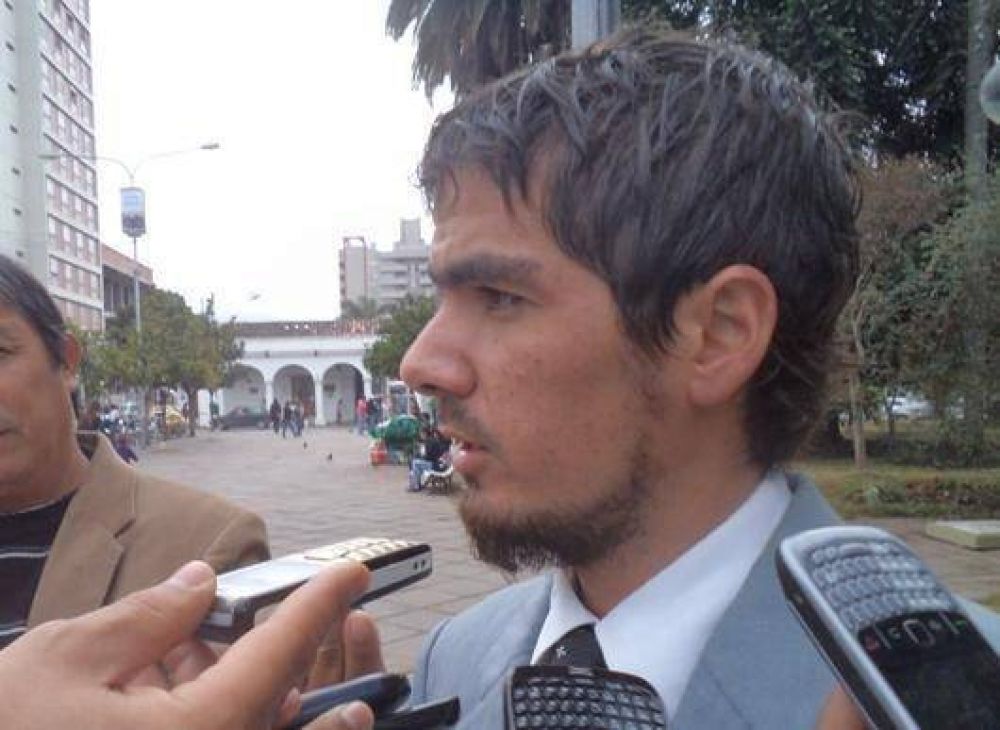 Con cr�ticas al paro, se reanud� la actividad en Direcci�n de Trabajo
