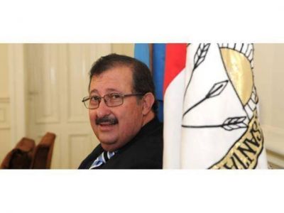 "Hay aparatolog�a e insumos importados que todav�a no est�n entrando"