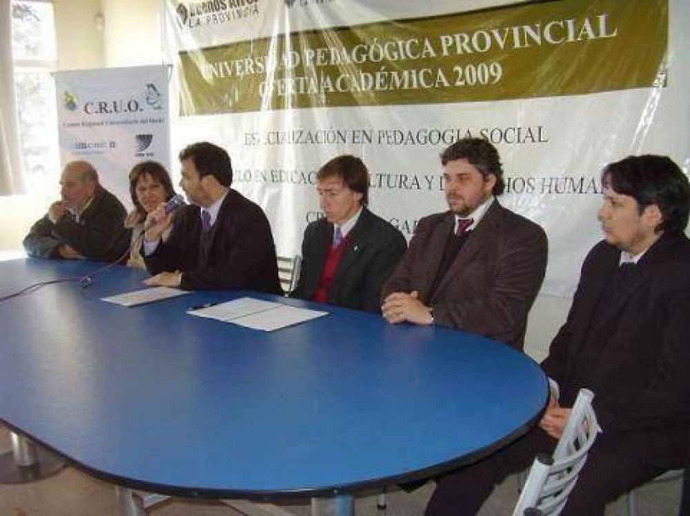 Se lanz� la tecnicatura de enfermer�a universitaria en el C.R.U.O