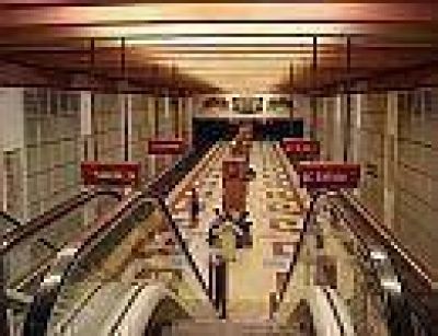 Denuncia y pedido de expropiaci�n contra Metrov�as