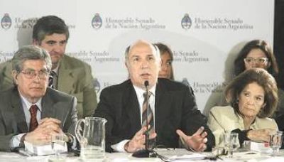 Lorenzetti aval� el pago en pesos de contratos pactados en d�lares