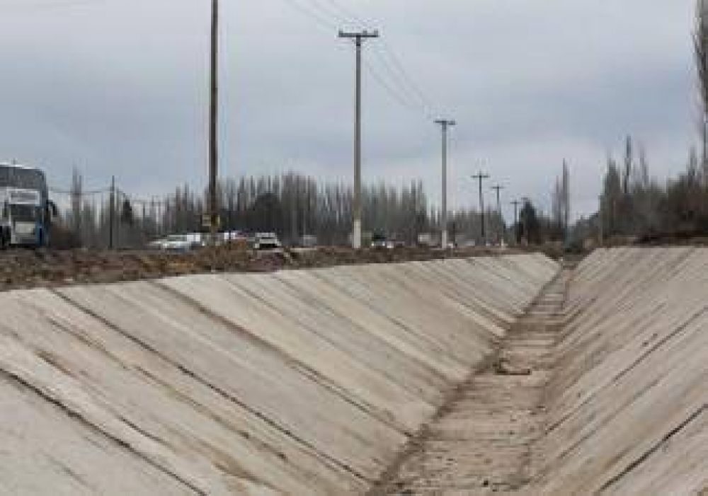 Finaliz� la primera etapa de las obras en el canal principal 