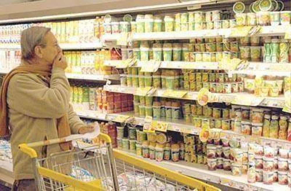 Consideran imposible que una persona pueda comer con s�lo 6 pesos por d�a