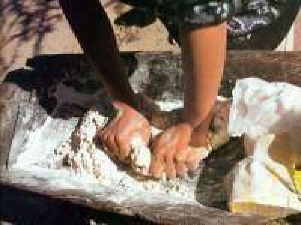 Monz�n asegur� que �el 35% del pan que se consume es clandestino�
