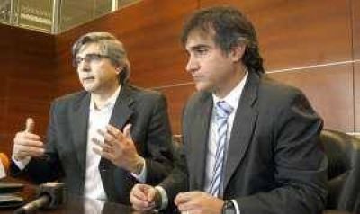 Empiezan a entregar la tarjeta a jubilados