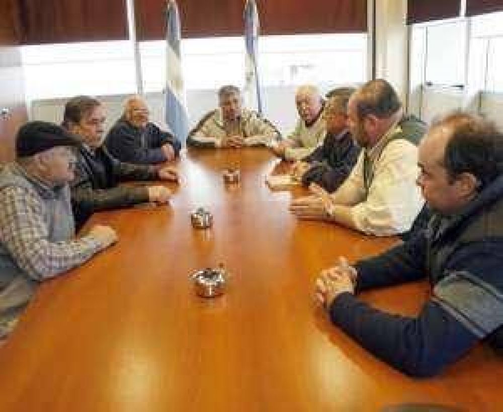 Pozos: regantes de Caucete tambi�n cruzaron a Hidr�ulica