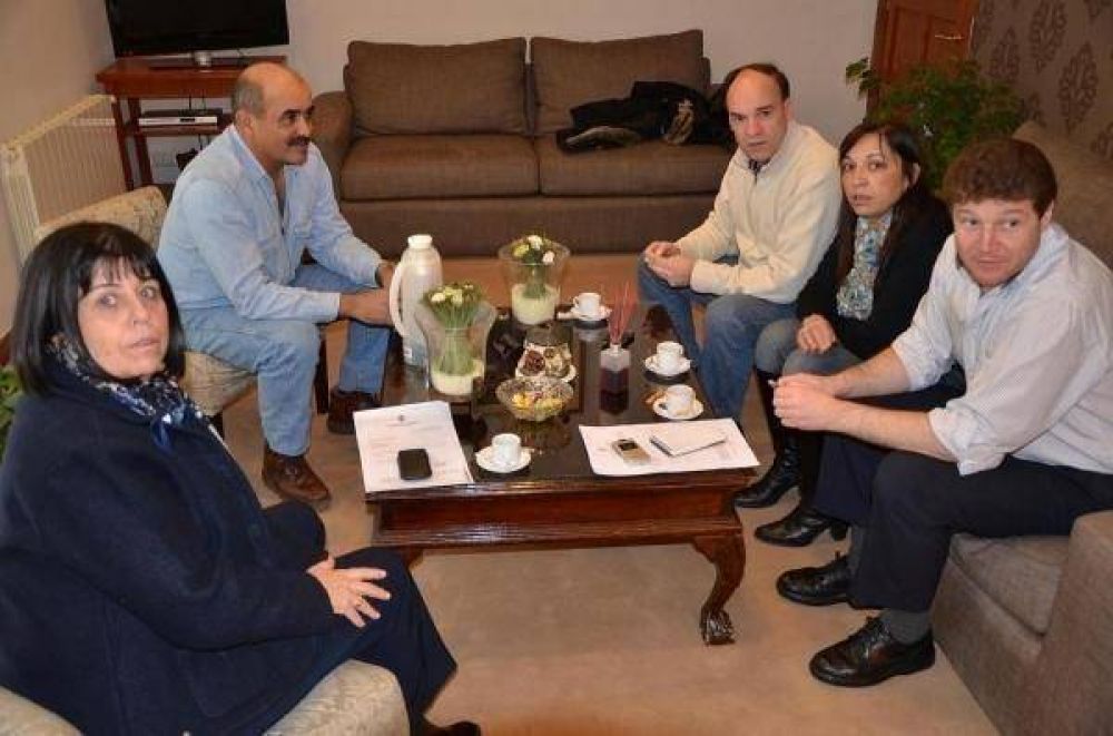 Liliana Mart�nez se desdijo que la Tarifaria vaya atada a una negociaci�n por la ley 648