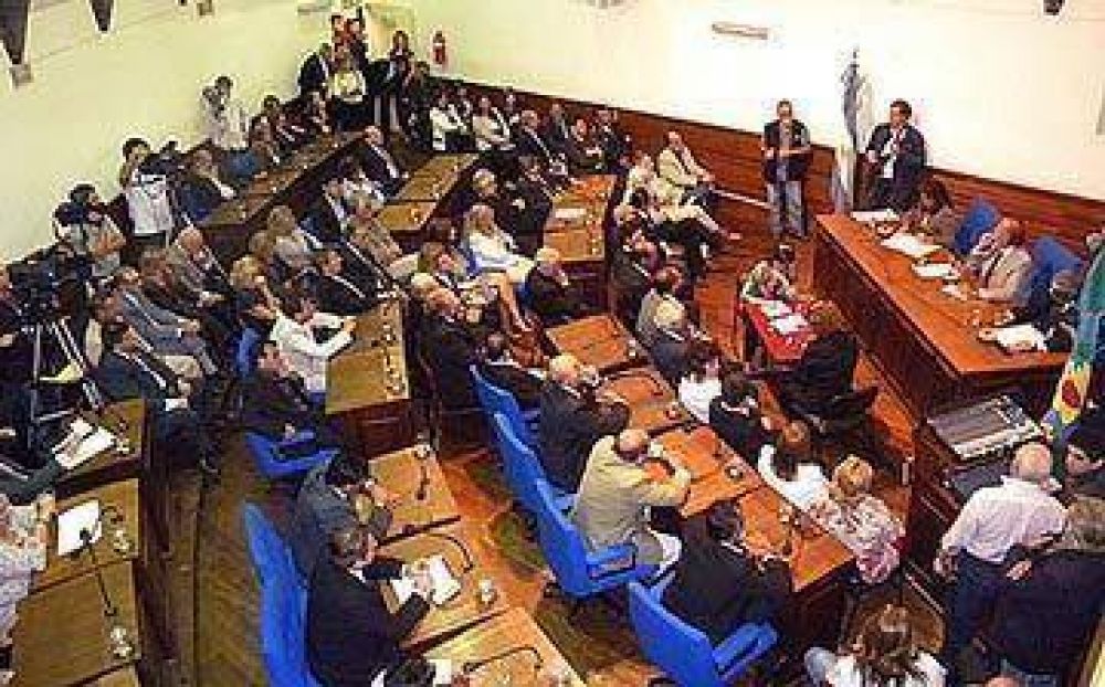 El Concejo aprob� por mayor�a el pedido de informe por el aumento de tasas
