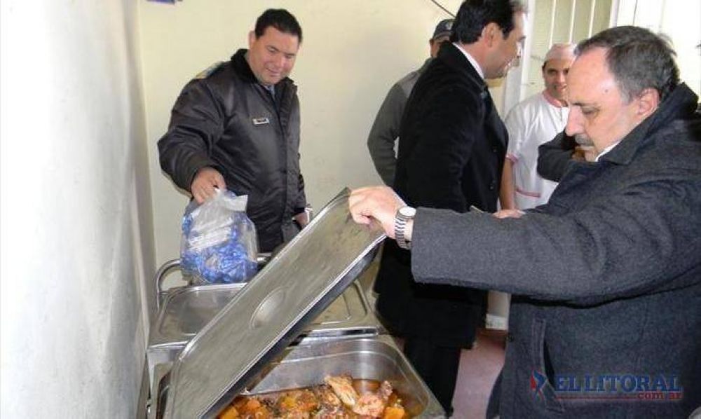 Desmienten que la comida en penales sean malas y no cambiar�n por dinero