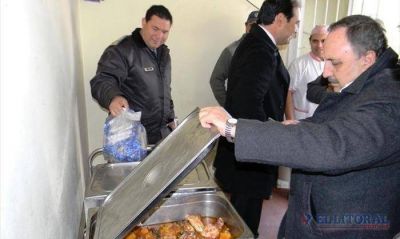 Desmienten que la comida en penales sean malas y no cambiar�n por dinero