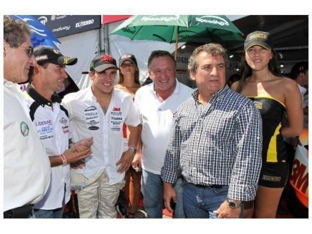 TC: El gobernador presenta el Gran Premio de Paran�