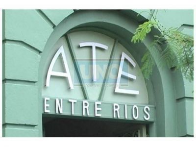 ATE solicit� ante el ministro de Trabajo la apertura de la Paritaria