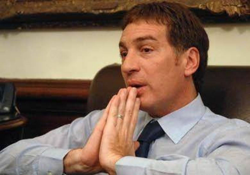 Santilli dice que Naci�n quiere 'federalizar el ajuste'