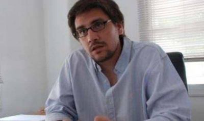 El ministro de Salud, Juan Luna, realiz� una reestructuraci�n interna.